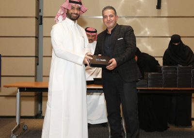 عمر الجريفاني محلل اقتصادي