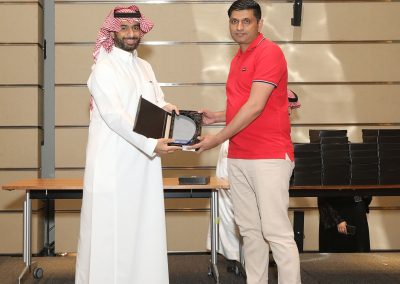 عمر الجريفاني محلل اقتصادي