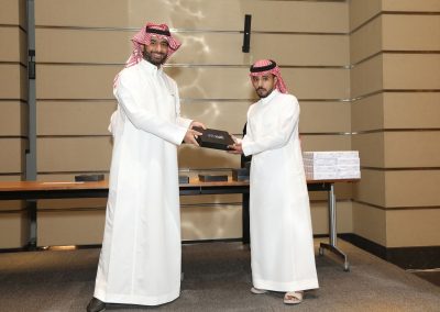 عمر الجريفاني محلل اقتصادي